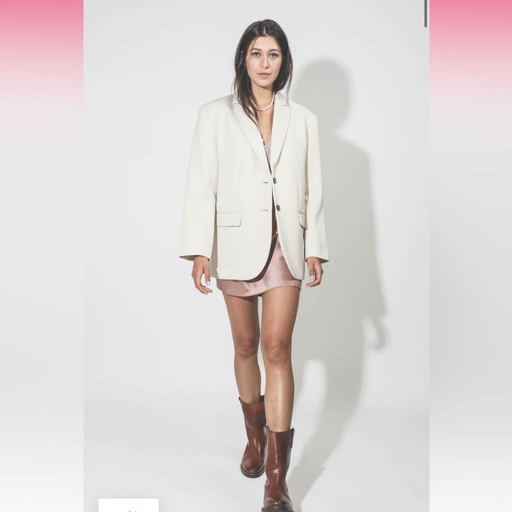 ANNIE BING 100% Wool Oversized Quinn Blazer Dove Ivory Cream Medium